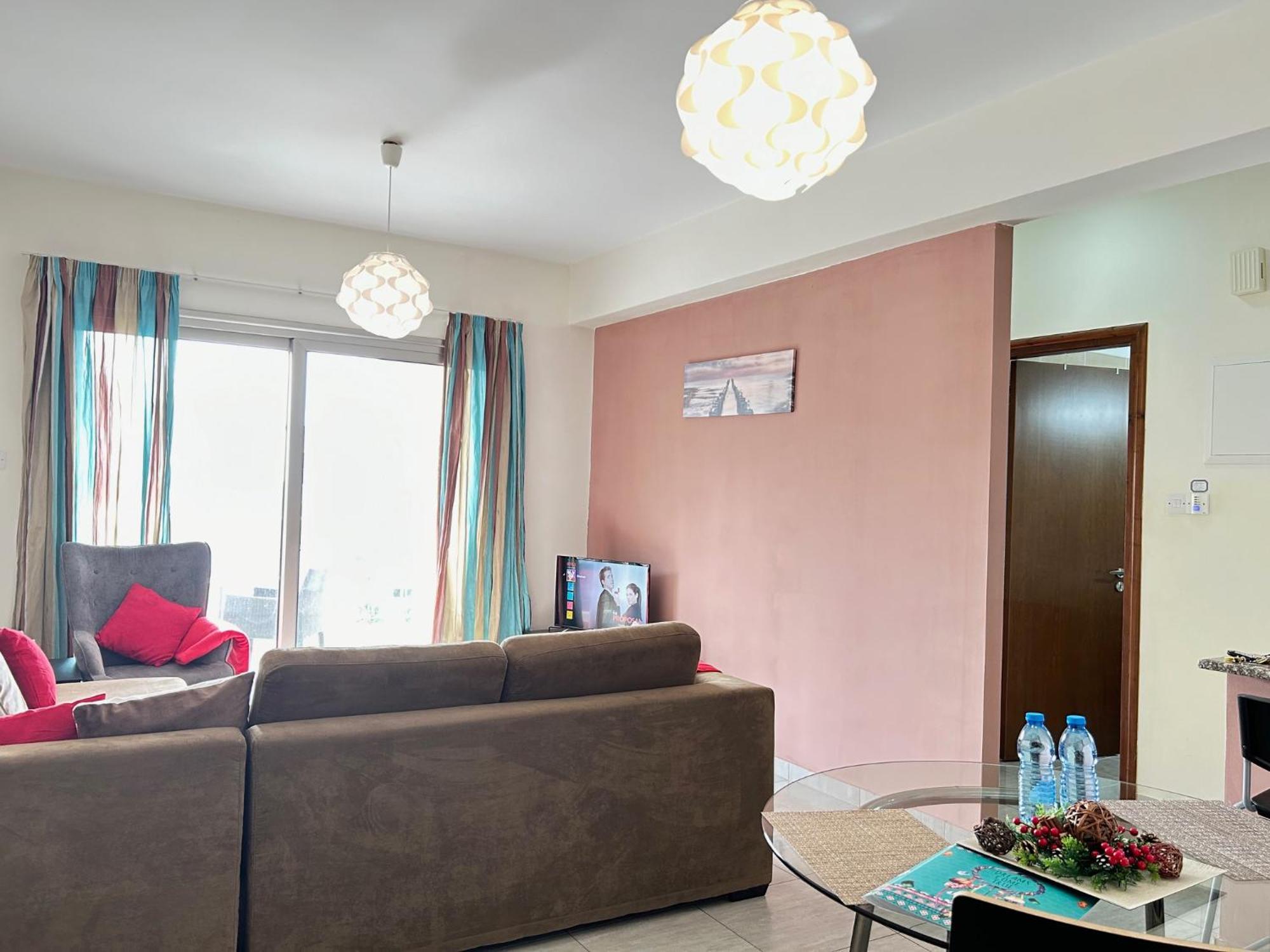 Sun Julz Apartments On The Beach Pafos Dış mekan fotoğraf