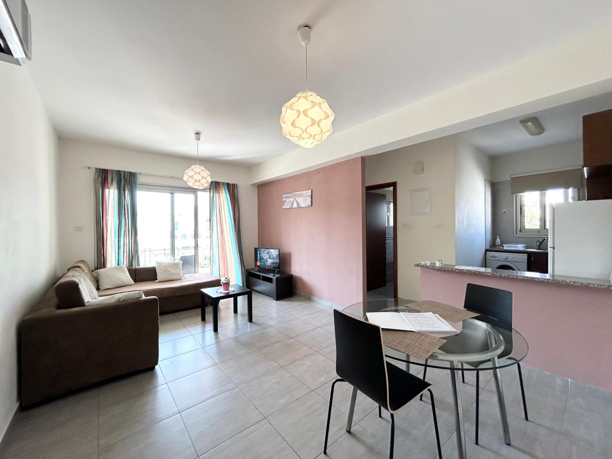 Sun Julz Apartments On The Beach Pafos Dış mekan fotoğraf